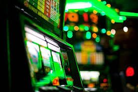 999slots မိုဘိုင်းအက်ပ် Android တပ်ဆင်နည်း Unknown Sources ဖွင့်ကာ APK Install ပြုလုပ်နေသောမြင်ကွင်း